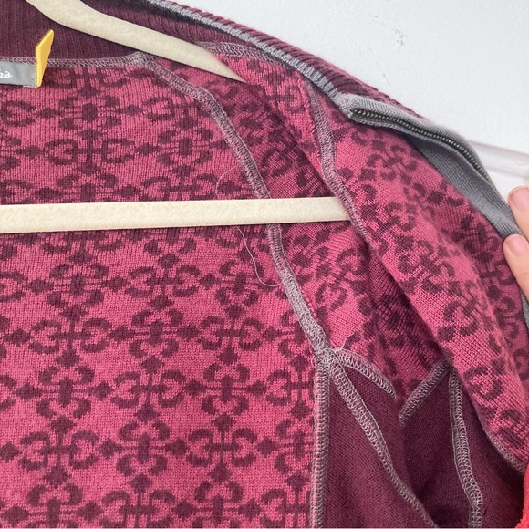 Cabela’s size Small Merino Acrylic Purple Fair Isle Full Zip Up Cardigan - Picture 11 of 11